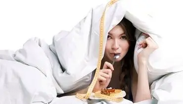 چرا نباید پیش از خواب غذا بخوریم؟

