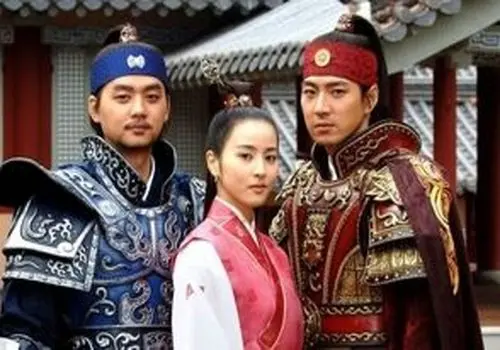 عکس کریسمسی بازیگر جومونگ در آستانه سال نو