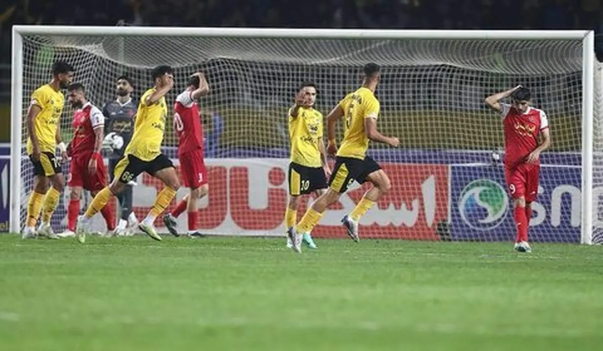 زوج پرسپولیسی آبی پوش می‌شوند؟