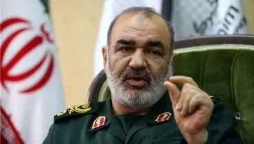 فرمانده کل سپاه: در حالی که در جنگ کاملیم هیچ چیز جنگی نیست