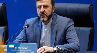 غریب آبادی: تنگه هرمز زیر فرمان ایران تعریف می‌شود نه سنتکام