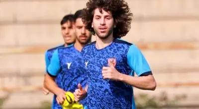 برگ برنده استقلال: درخواست جدایی هافبک خارجی