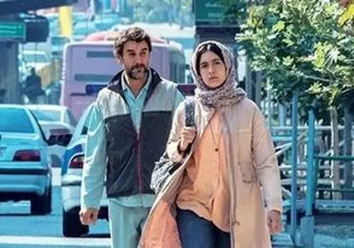 گریم عجیب امین حیایی رونمایی شد؛ «قایق‌سواری در تهران» دوباره اکران فوق‌العاده گرفت+عکس