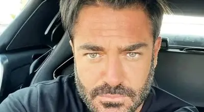 محمد رضا گلزار با استوری جدید به تاسوعای حسینی ادای احترام کرد!