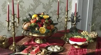 تزیین سفره شب یلدا ۱۴۰۴؛ ایده‌های محبوب سال + عکس