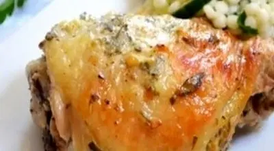 مرغ مارینه یونانی ؛ غذایی فوری برای وضعیت جنگی + روش تهیه
