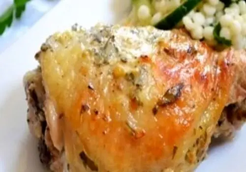 یک ساختمان در قم مورد حمله هوایی دشمن قرار گرفت