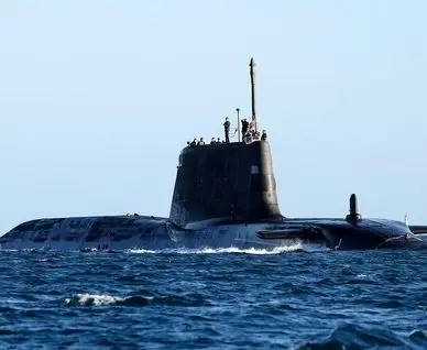 دیلی میل: زیردریایی هسته‌ای انگلیس به دریای مکران رسید