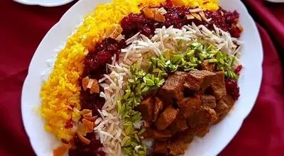 قیمه‌نثار یلدایی؛ سفره‌ای رنگین برای شب‌های زمستانی

