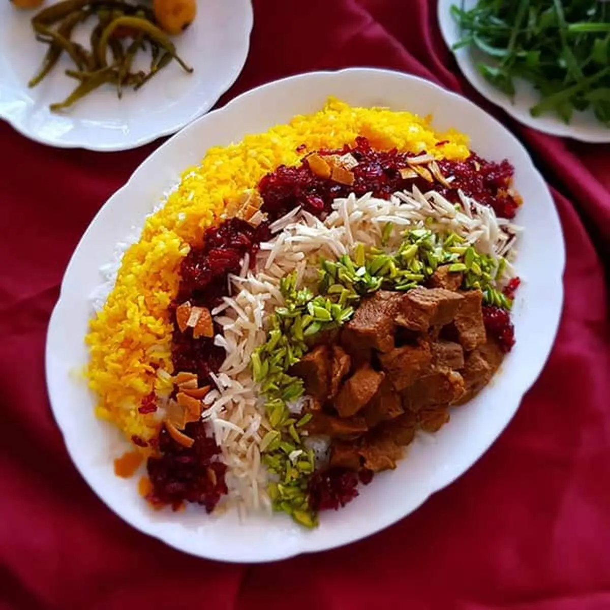 قیمه‌نثار یلدایی؛ سفره‌ای رنگین برای شب‌های زمستانی

