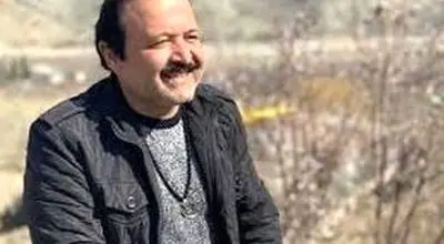 سلفی متفاوت بازیگر سریال نون خ در یک مکان مذهبی