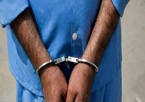 لحظه عجیب سرقت طلا توسط یک زن و مرد مقابل لنز دوربین‌های مداربسته! +فیلم