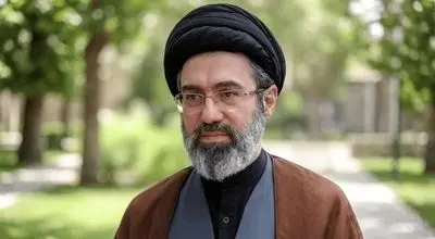 قدردانی  رهبر انقلاب از امامان جمعه اهل‌سنت چابهار و سراوان