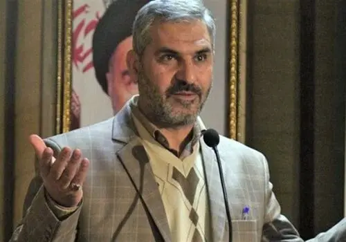 کنایه سنگین رحمت‌اله بیگدلی به لیست‌های متنوع مدعیان انقلابیگری در انتخابات ۱۴۰۲ 