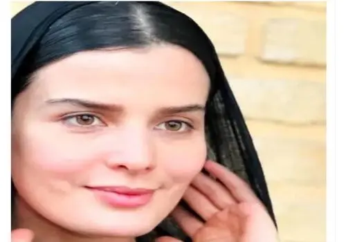 استایل‌های متفاوت غزاله اکرمی در ترکیه + عکس