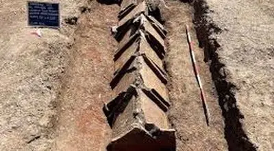 کشف گورستان باستانی با جواهرات شگفت‌انگیز در جریان ساخت کارخانۀ خودروسازی + عکس