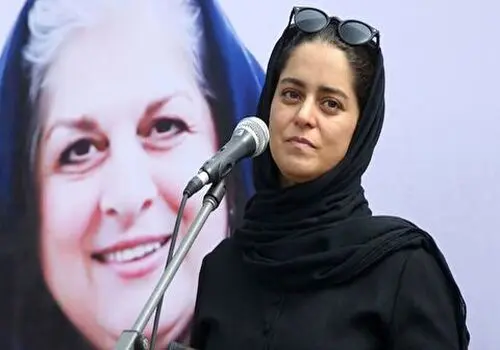 عکس زیبای رها خدایاری بازیگر سریال لحظه گرگ و میش بیرون از سریال