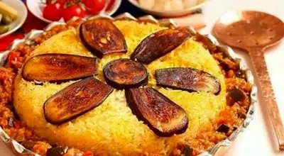  آموزش پخت مسمای بادمجان با ته‌دیگ برنجی+ویدیو