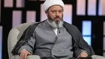 روحانی مشهور در صداوسیما «از خون جوانان وطن» را خواند/ویدیو 