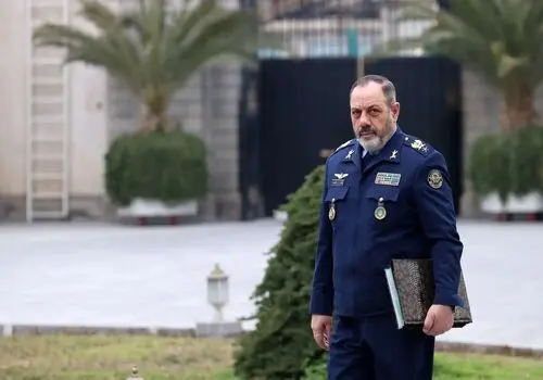 وزیر دفاع در صحن مجلس: تولیدات دفاعی کشور نسبت به قبل از جنگ ارتقا پیدا کرده است