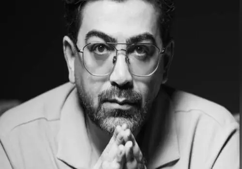 فرزاد حسنی با یک سریال روی آنتن تلویزیون