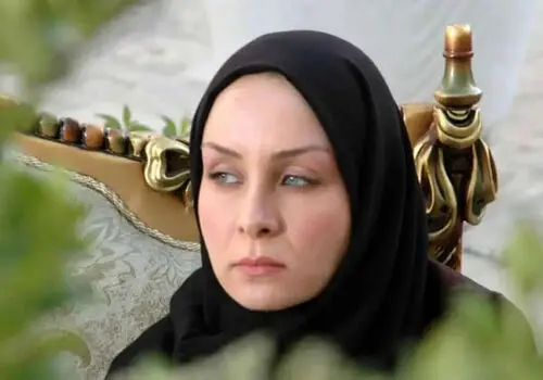 ۵۰ سالگی و همچنان بی همتا؛ جلوه‌های جدیدی از چهره شیک حدیث فولادوند