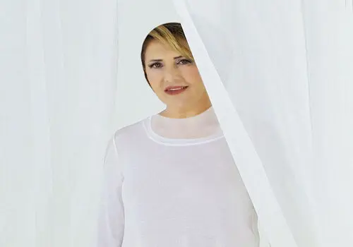 تیپ و چهرۀ «بانو جانگ» (سریال دونگ‌یی) در 43 سالگی