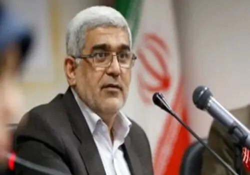 رفیع‌زاده: اصلاح حقوق نیروهای مسلح ارتباطی با شورای عالی اداری ندارد