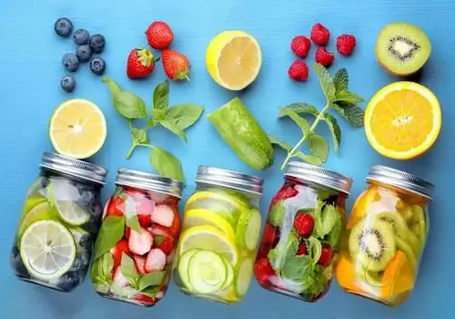 طرز تهیه  لایم چری آلبالو به سبک کافی‌شاپی

