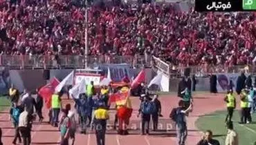 مهمان عجیبِ جشن تراکتور خبرساز شد/ویدیو