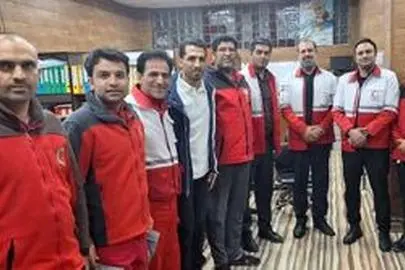 کاپیتان سابق پرسپولیس به پویش داوطلبان هلال‌احمر پیوست + عکس
