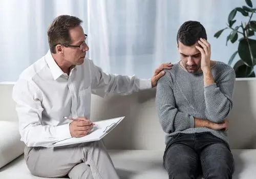 چرا روان‌درمانی می‌تواند زندگی شما را متحول کند؟