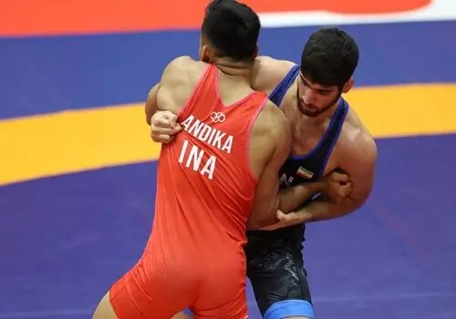 اولین طلای ایران کشتی فرنگی زیر ۲۳ سال جهان توسط ابوالفضل مهمدی