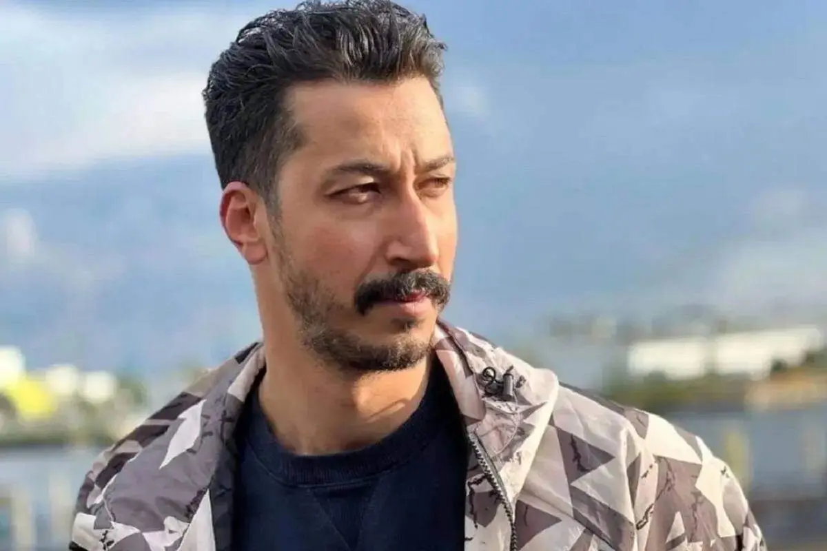 قاب خاطره انگیز از اولین حضور بهرام افشاری در سینما ۱۲ سال پیش + عکس