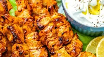 جوجهکباب خانگی بدون منقل: راز خوشمزگی و آبدار شدن مرغ در فر! + ویدیو