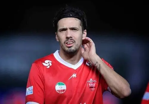 پرسپولیس به دنبال تمدید قرارداد با ورزشگاه آزادی