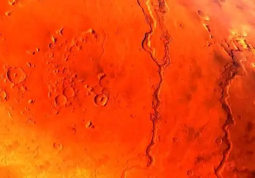 کشف ساختارهای چندضلعی شبیه کندوی عسل در دامنه تپه های مریخ
