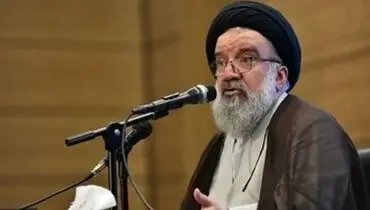 برخی از مخالفان شاه را در قفس‌های شیرهای گرسنه باغ وحش می‌انداختند