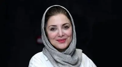 تصویری از نوزادی رویا میرعلمی بازیگر سریال شمعدونی در آغوش پدرش