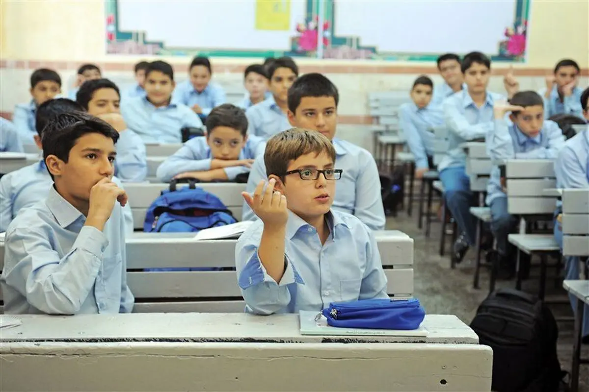 هشدار آموزش و پرورش: با تخلفات شهریه مدارس برخورد قاطع می‌کنیم!