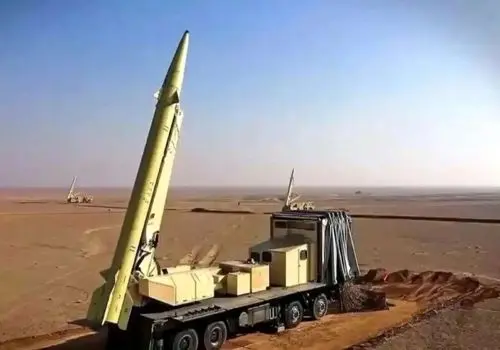 تصویر رد موشک ایرانی در آسمان ایران