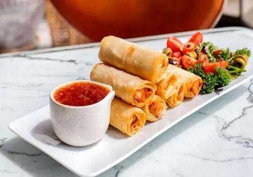 بهترین شام شب یلدا با رول یلدایی

