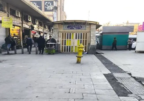 تصاویری بی رمق از بازار بزرگ تهران و مردمی که تنها رهگذرند!