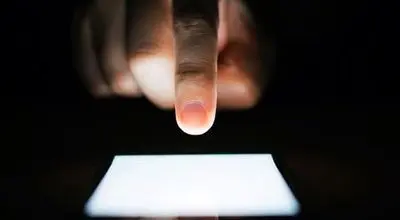 پایان حریم خصوصی؛ کارفرما می‌تواند پیام های شما را بخواند