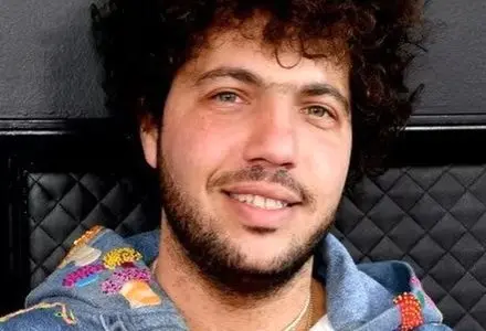 مدل موی عجیب و جنجالی همسر سلنا گومز، کاربران را شوکه کرد+ تصاویر