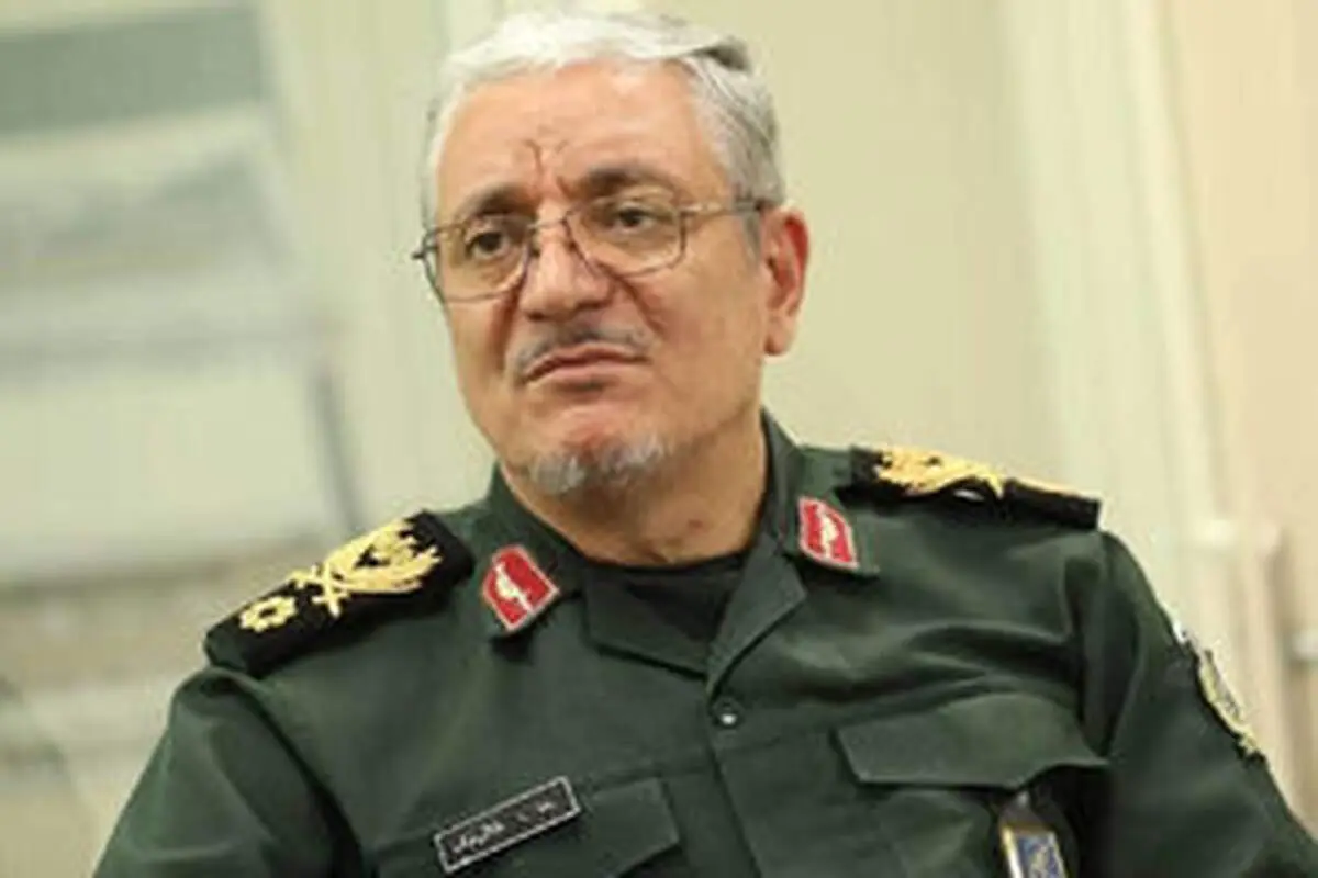 سخنگوی وزارت دفاع: باید در همه میادین دشمن را به تسلیم کامل برسانیم