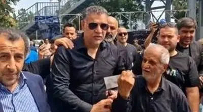 قاب متفاوت؛ دیدار علی دایی با داریوش اقبالی