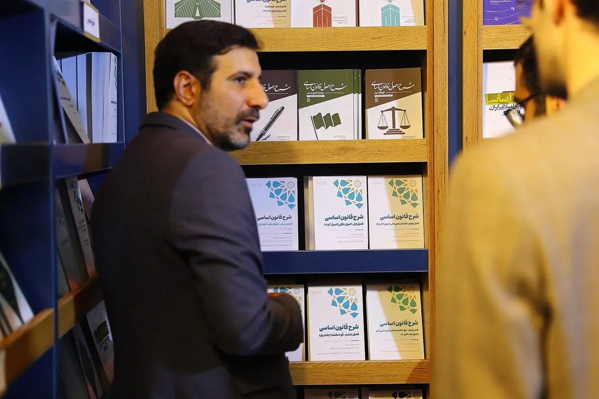 بازدید سخنگوی شورای نگهبان از نمایشگاه کتاب تهران+ عکس