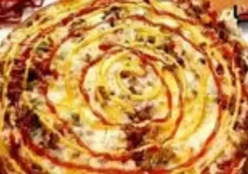 یک آموزش ساده اما فوری: طرز تهیه پیتزای بدون خمیر در ماهیتابه + فیلم