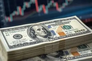 پیش‌بینی قیمت دلار دوشنبه ۲ شهریور ۱۴۰۵؛ بازار ارز در آستانه ورود به کریدور جدید